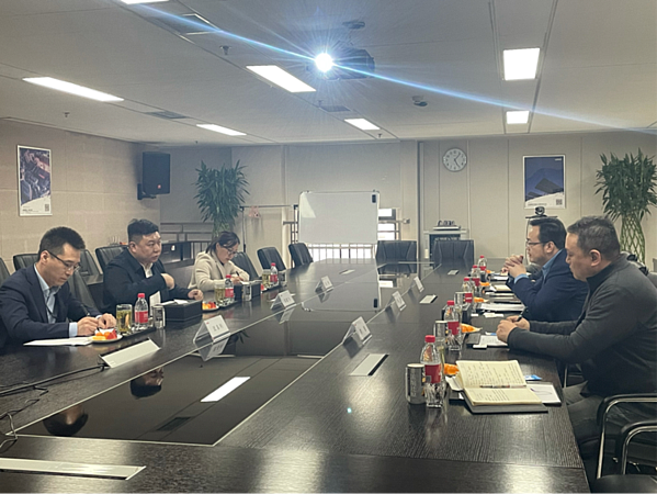 硬科技集团前往西安隆基新能源有限公司交流调研